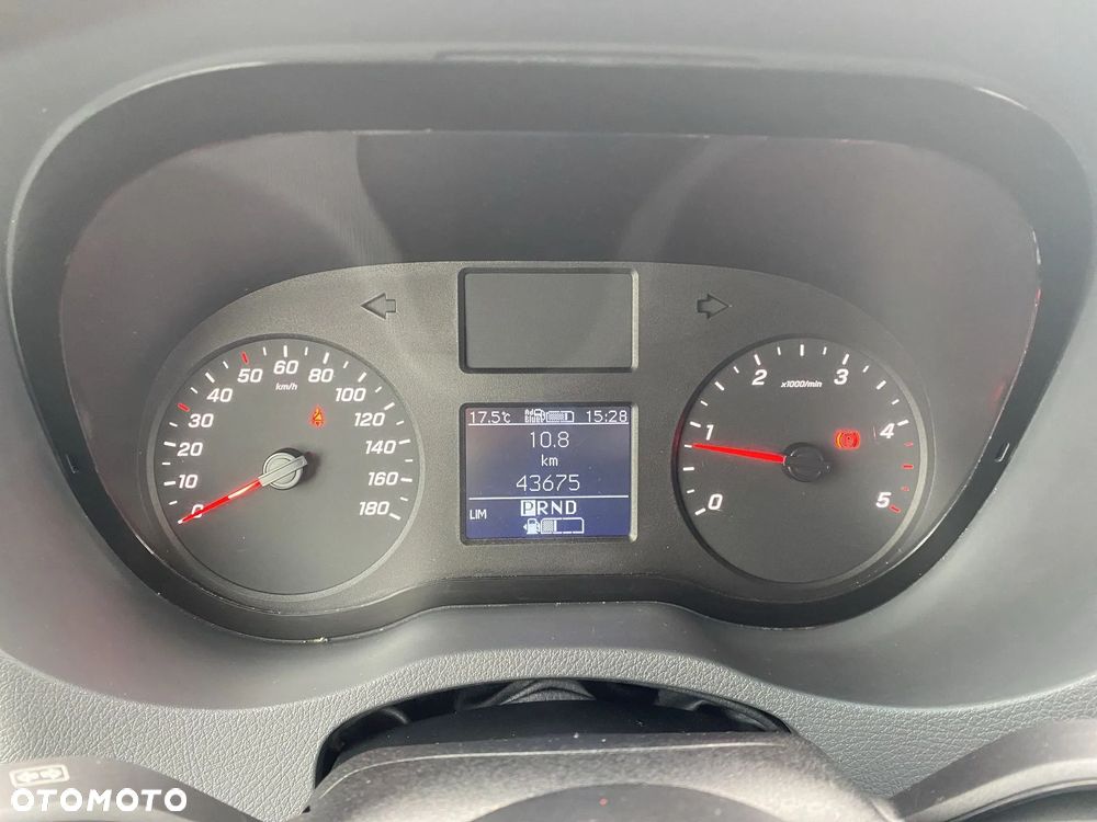 Mercedes-Benz Sprinter 516 - 9