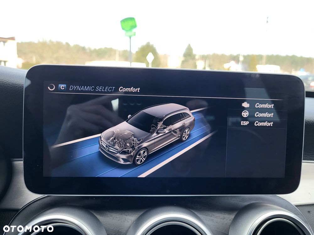 Mercedes-Benz Klasa C 220 d 9G-TRONIC AMG Line - 37