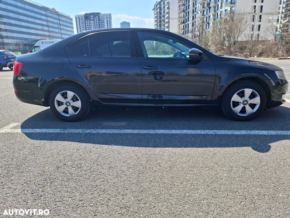 Skoda Octavia 1.6 TDI ELEGANCE - 8