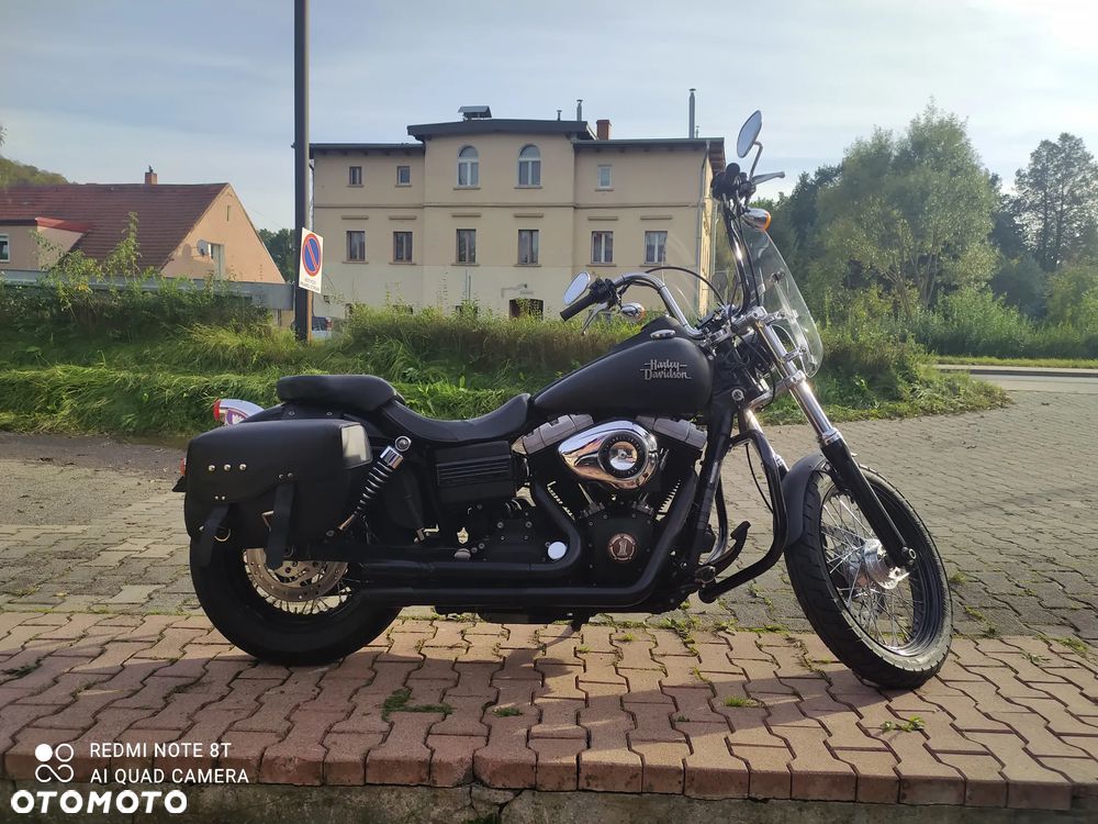 Harley-Davidson Dyna Street Bob - 6