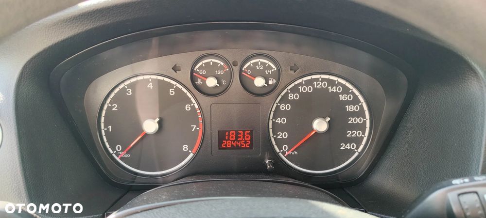Ford Focus 1.6 Amber X - 18