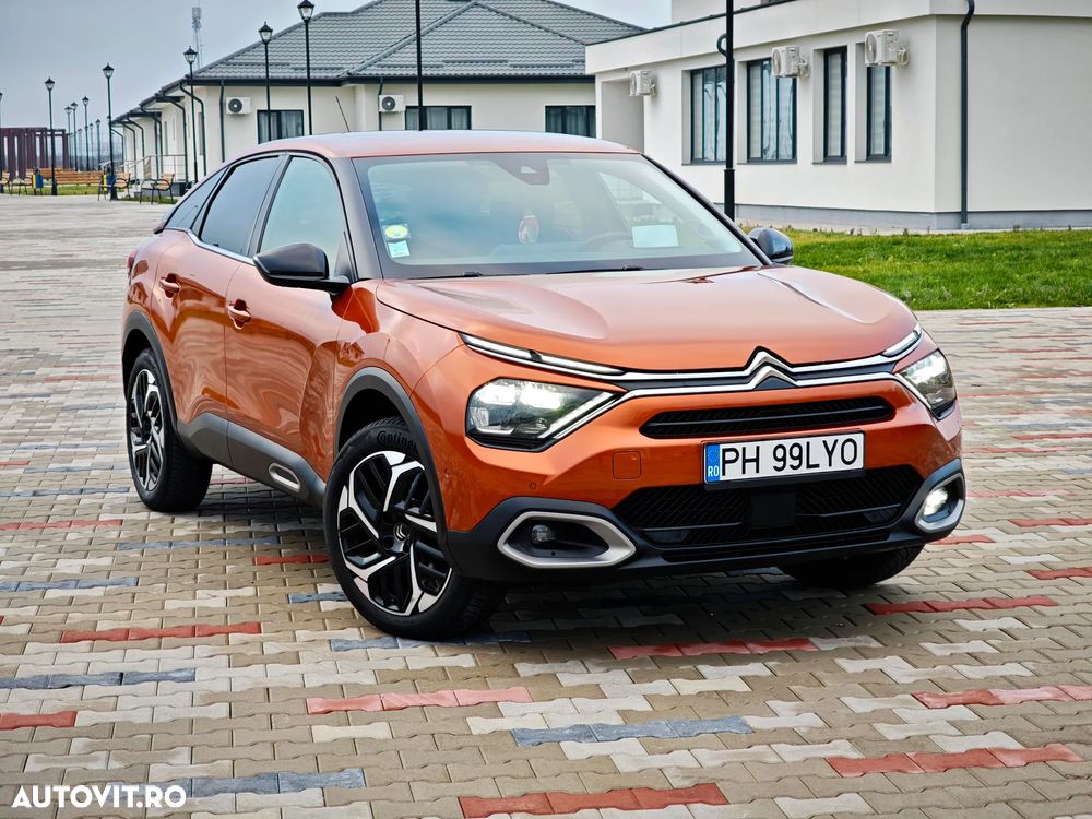 Citroën C4 BlueHDi 110 Stop&Start SHINE - 1