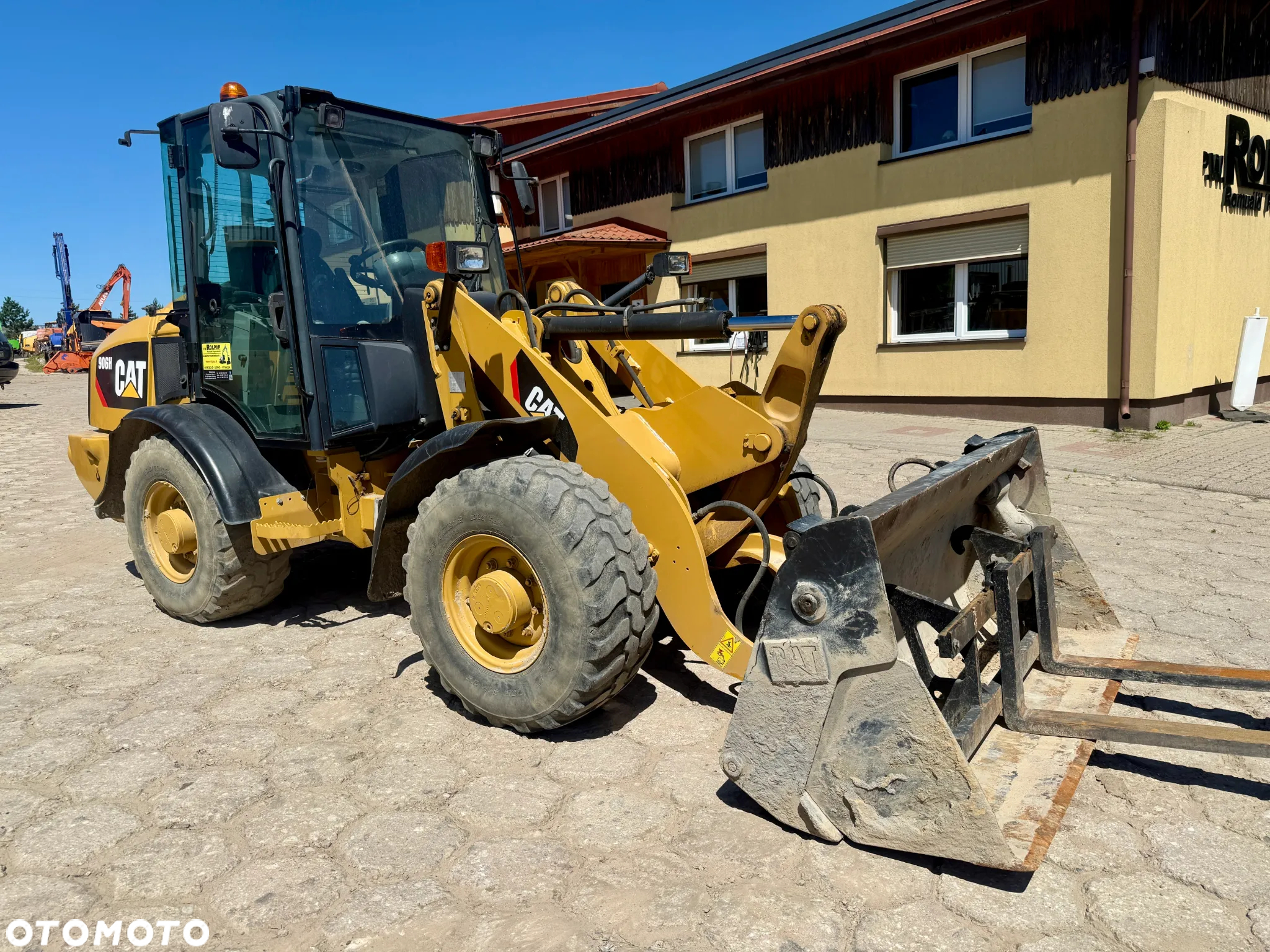 Caterpillar ładowarka kołowa przegubowa 906H rekin widły szybkozłączne, szufla OTWIERANA - 3