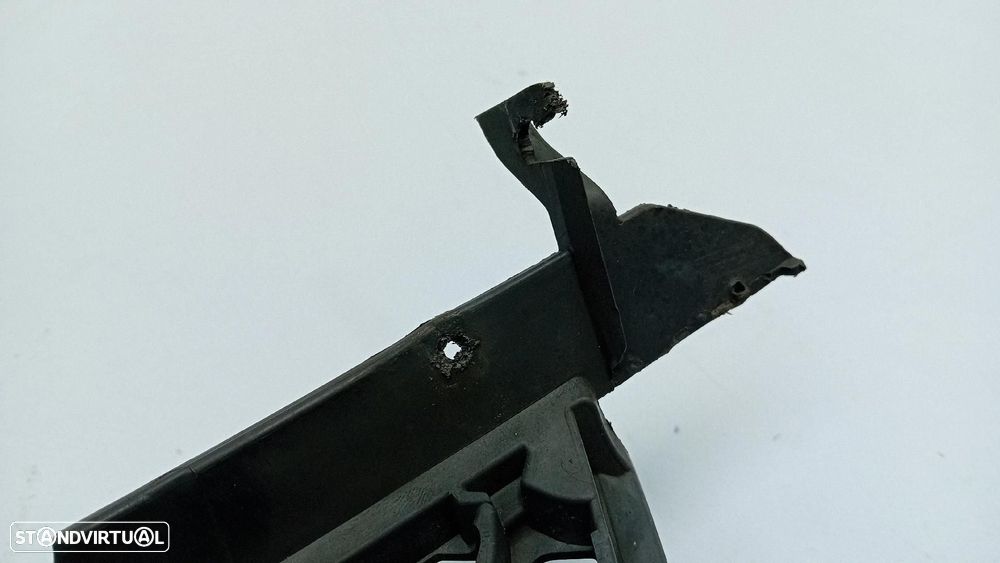 Grelha frente FORD Fiesta V Van - 4