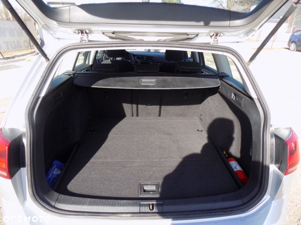 Volkswagen Golf Variant - 9