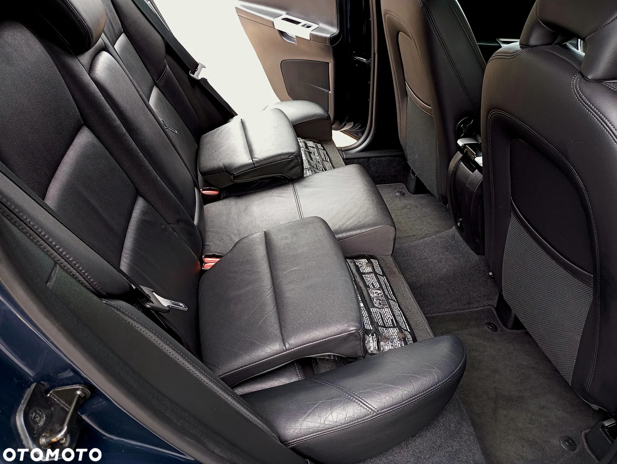 Volvo V50 D3 Summum - 17
