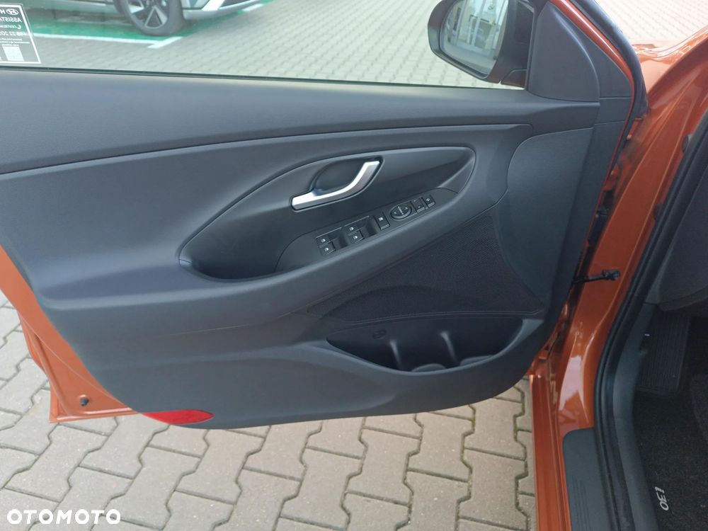 Hyundai i30 1.5 T-GDI 48V Smart Plus - 10