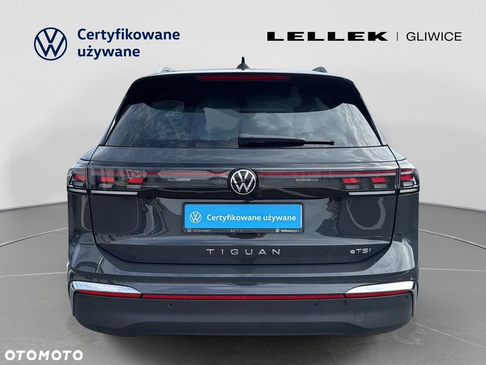 Volkswagen Tiguan 1.5 eTSI Elegance DSG - 6