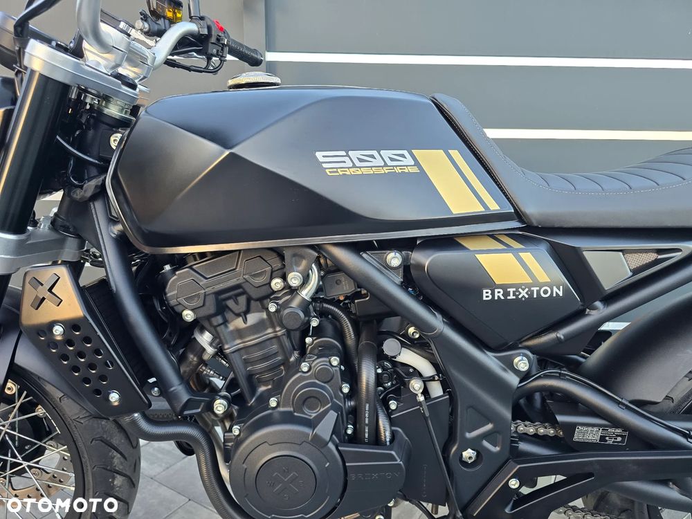 Brixton Crossfire - 12