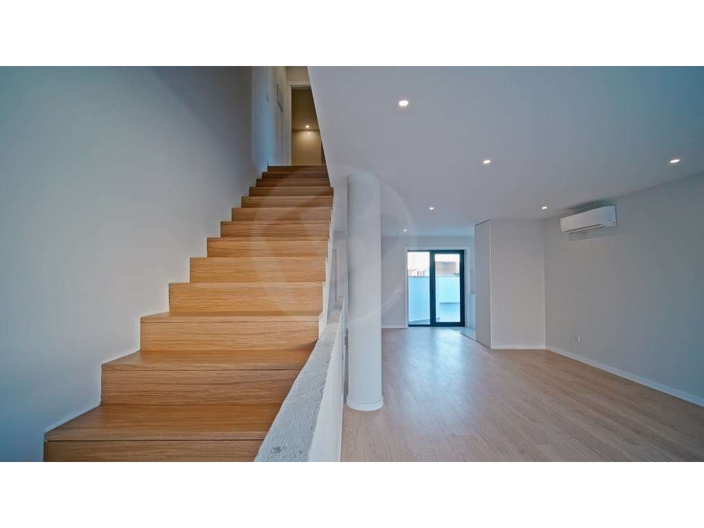 T3 Duplex Novo em Póvoa de Varzim - Grande imagem: 2/42