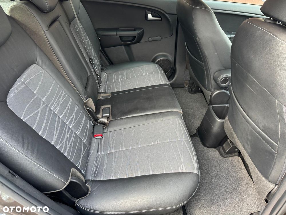 Kia Venga 1.4 Smart - 9