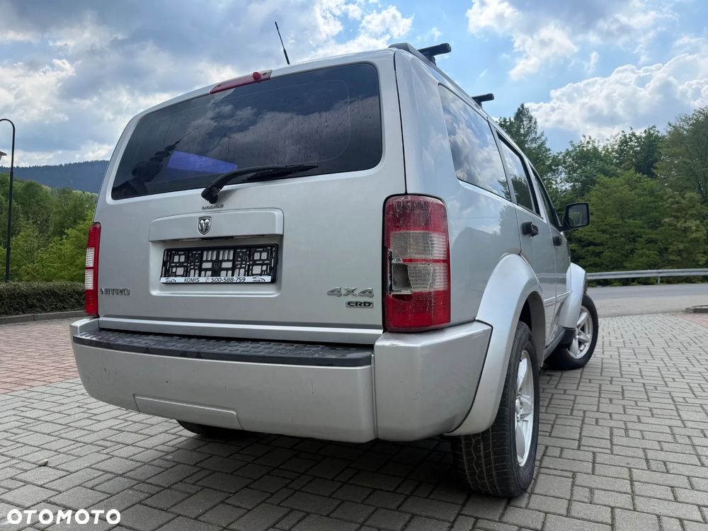 Dodge Nitro 2.8 CRD DPF Automatik SXT - 5