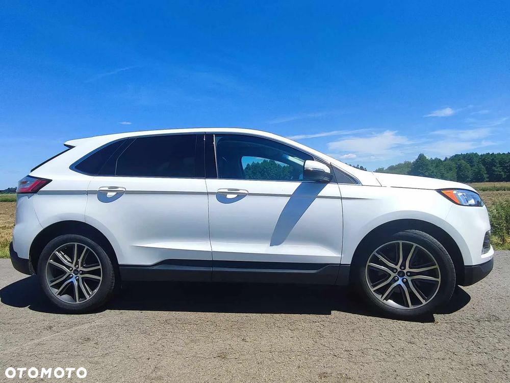 Ford Edge - 8