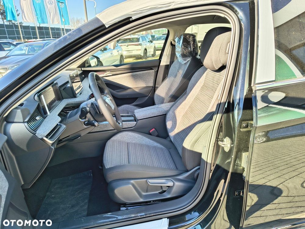 Skoda Superb 2.0 TDI SCR Drive DSG - 16