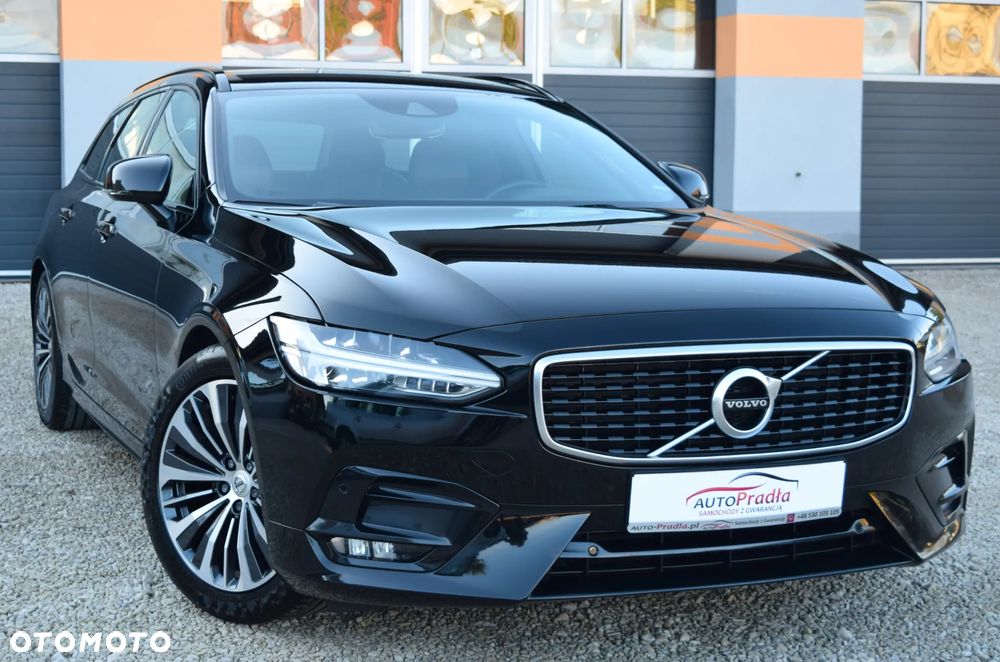 Volvo V90 D4 R-Design - 3