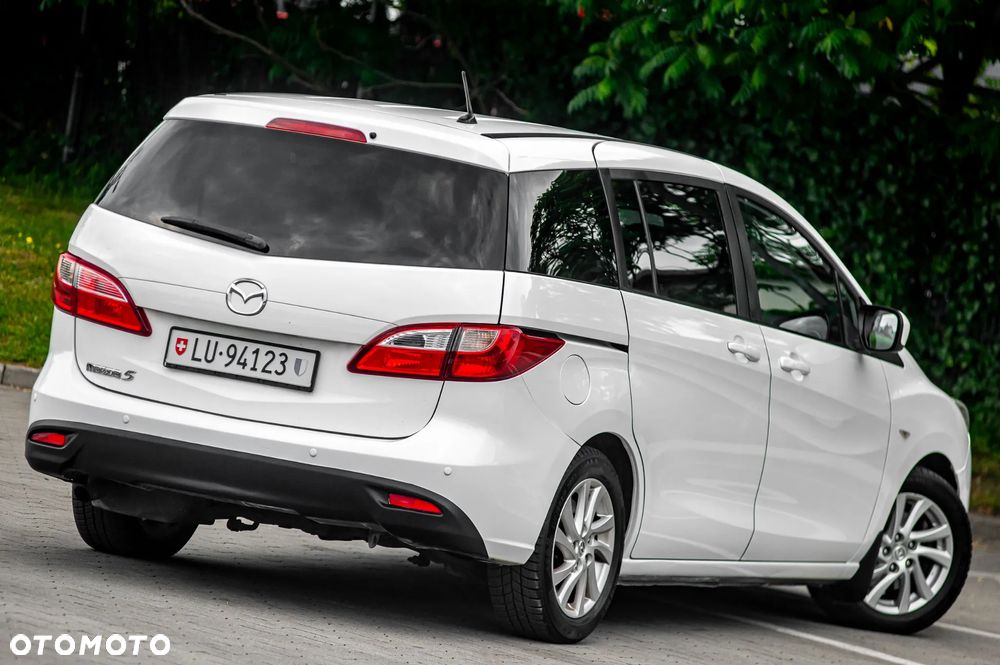 Mazda 5 - 8
