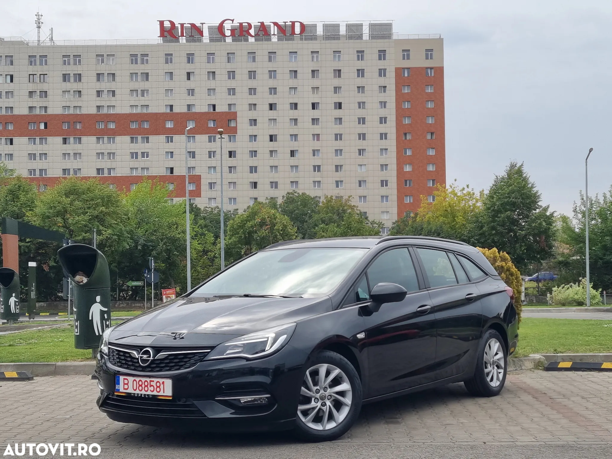 Opel Astra 1.2 Turbo Start/Stop Business Elegance - 3