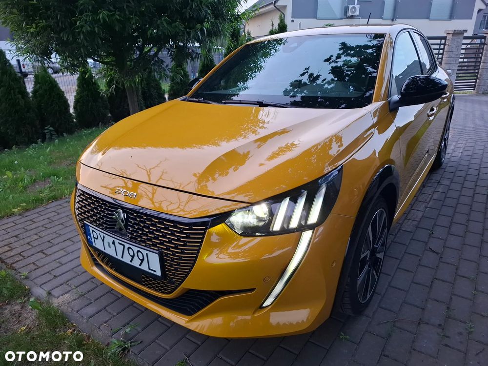 Peugeot 208 1.2 PureTech GT S&S - 12