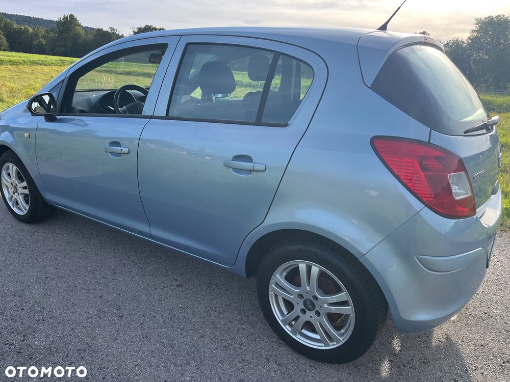 Opel Corsa 1.2 16V Color Edition - 9