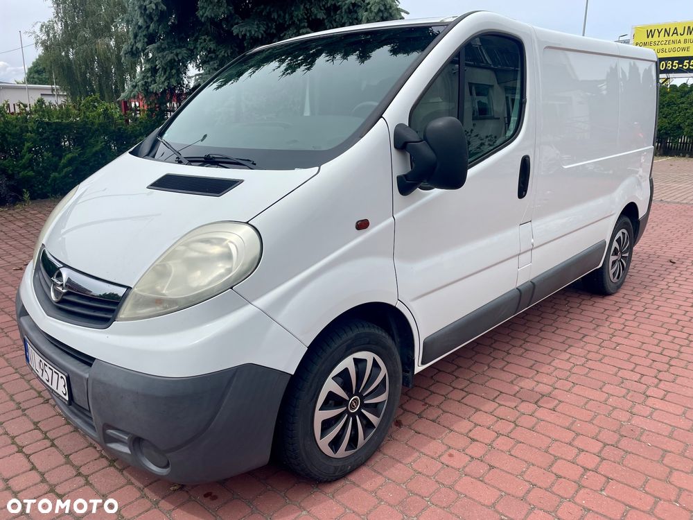 Opel Vivaro - 1