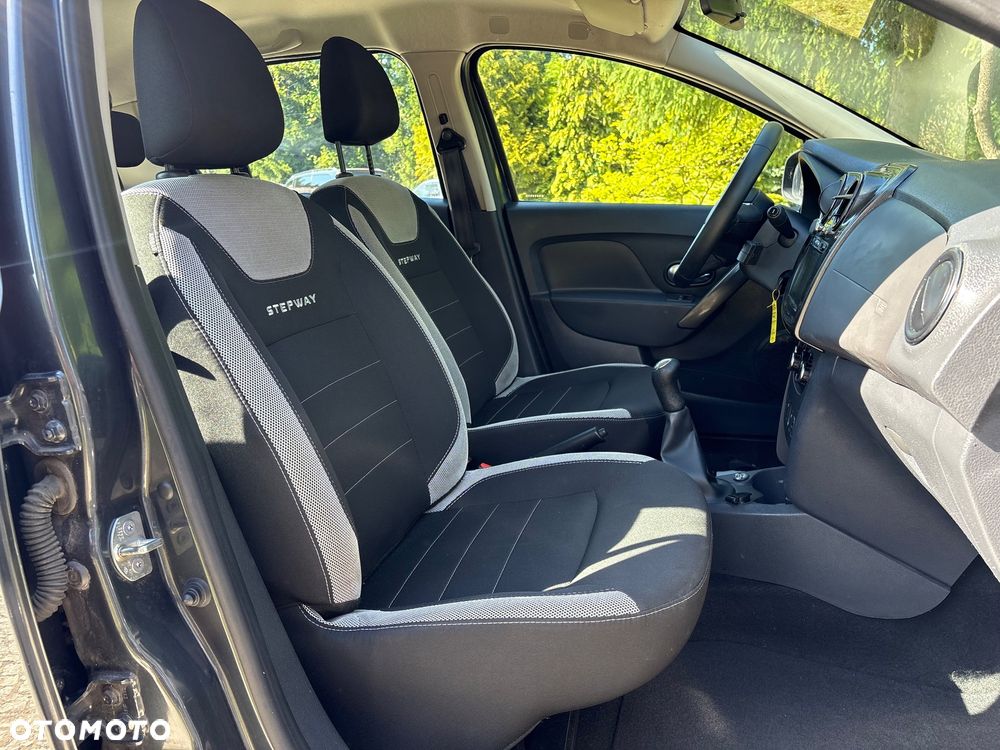 Dacia Sandero Stepway TCe 100 Prestige - 20