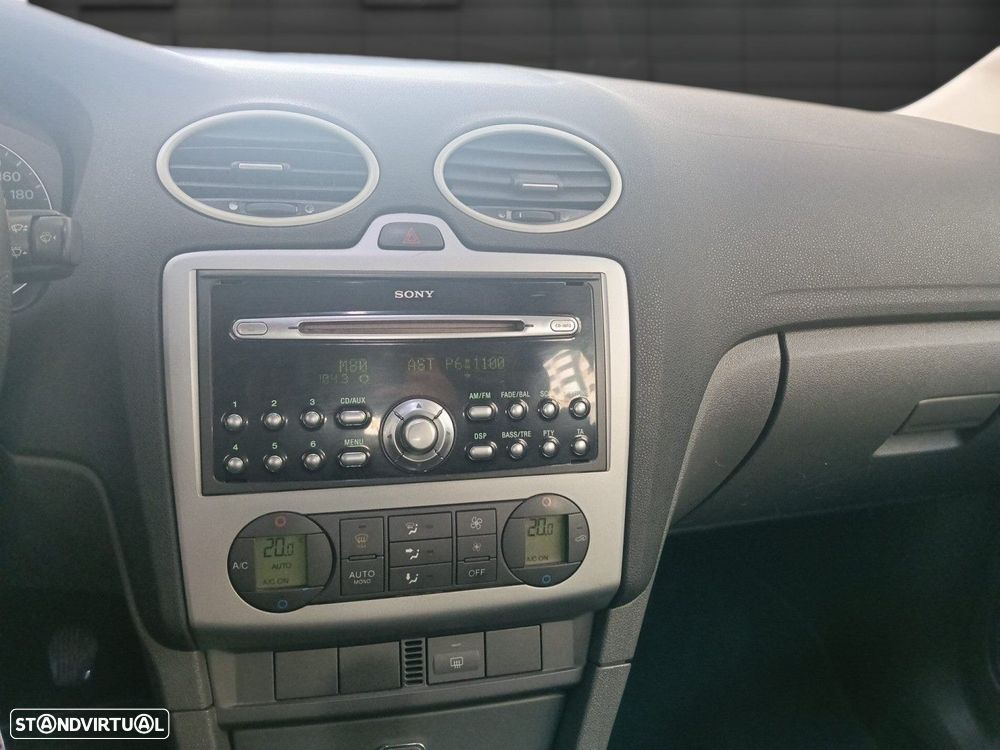 Ford Focus 1.6 TDCi Titanium - 12