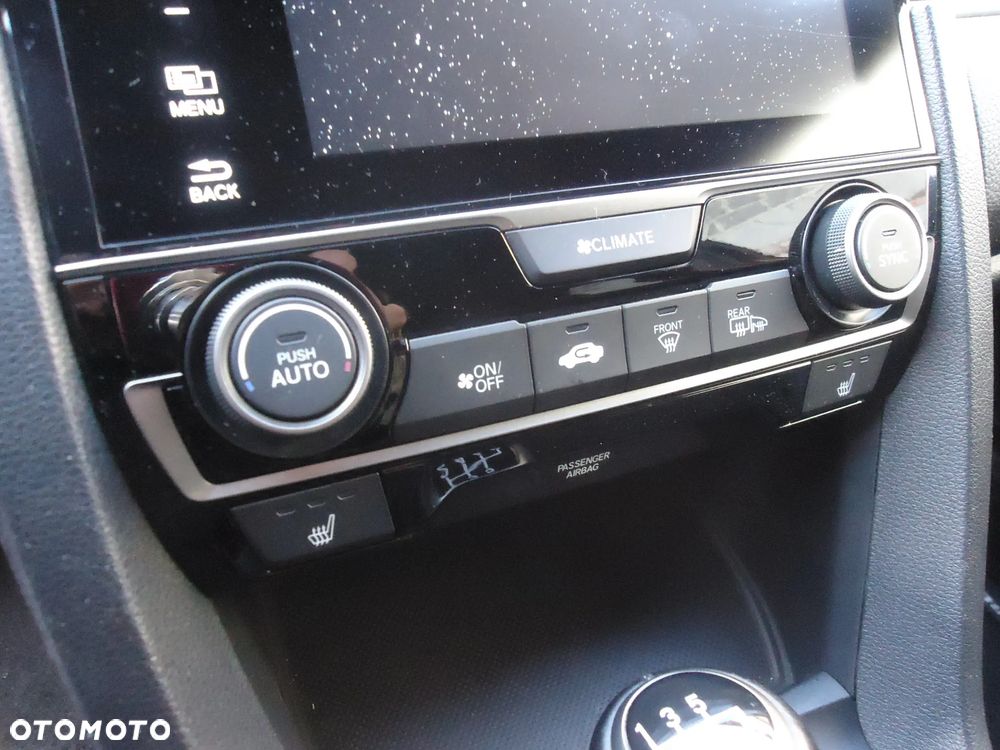 Honda Civic 1.5 T Sport (Navi) - 19