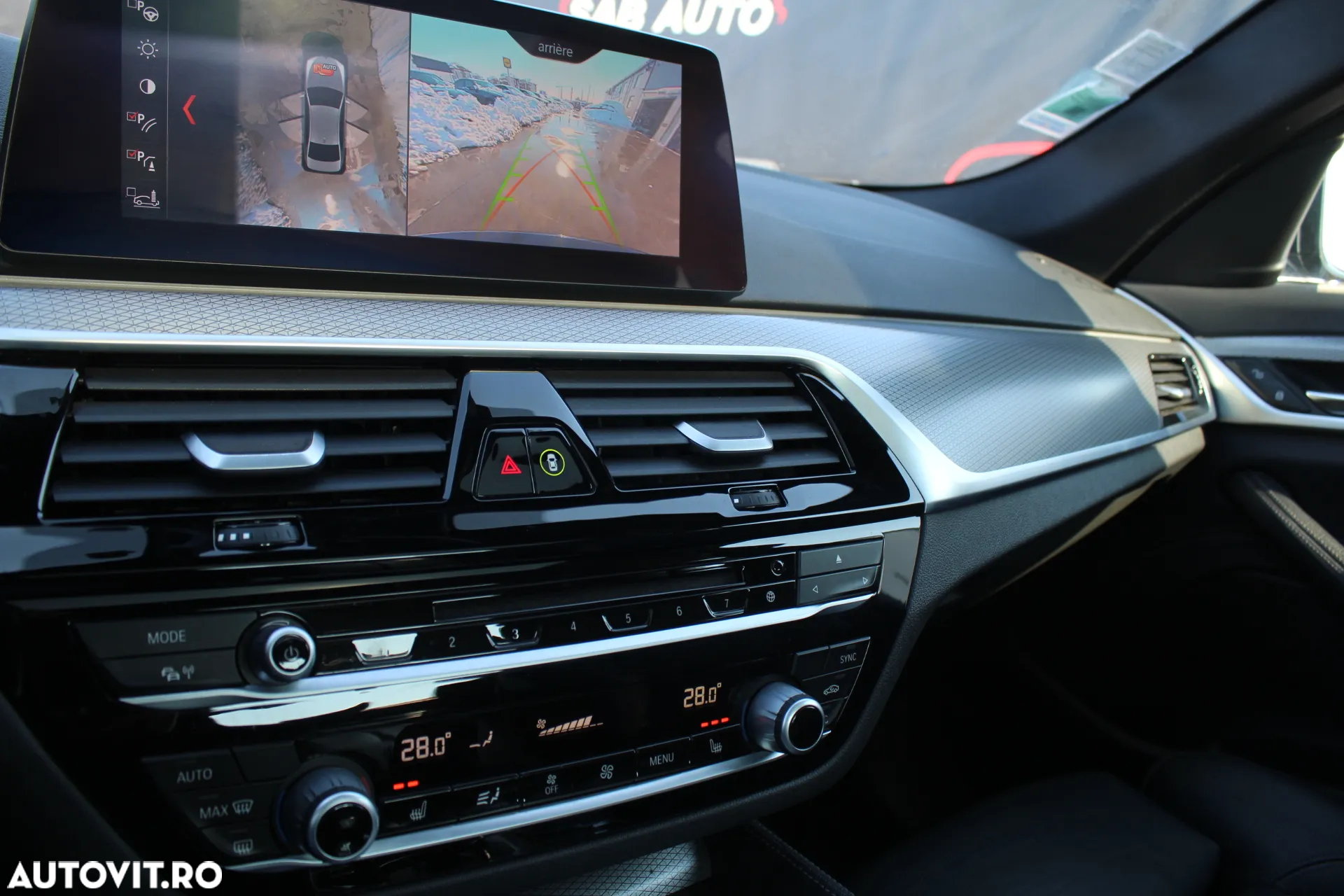 BMW Seria 5 520d Aut. M Sport Edition - 11