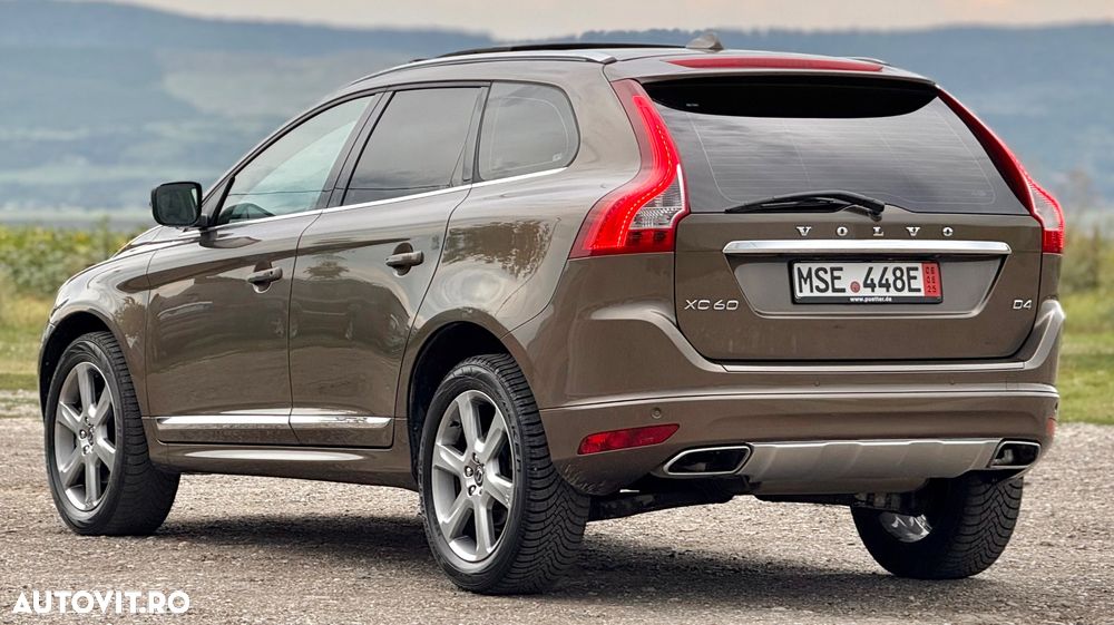 Volvo XC 60 D4 Momentum - 18