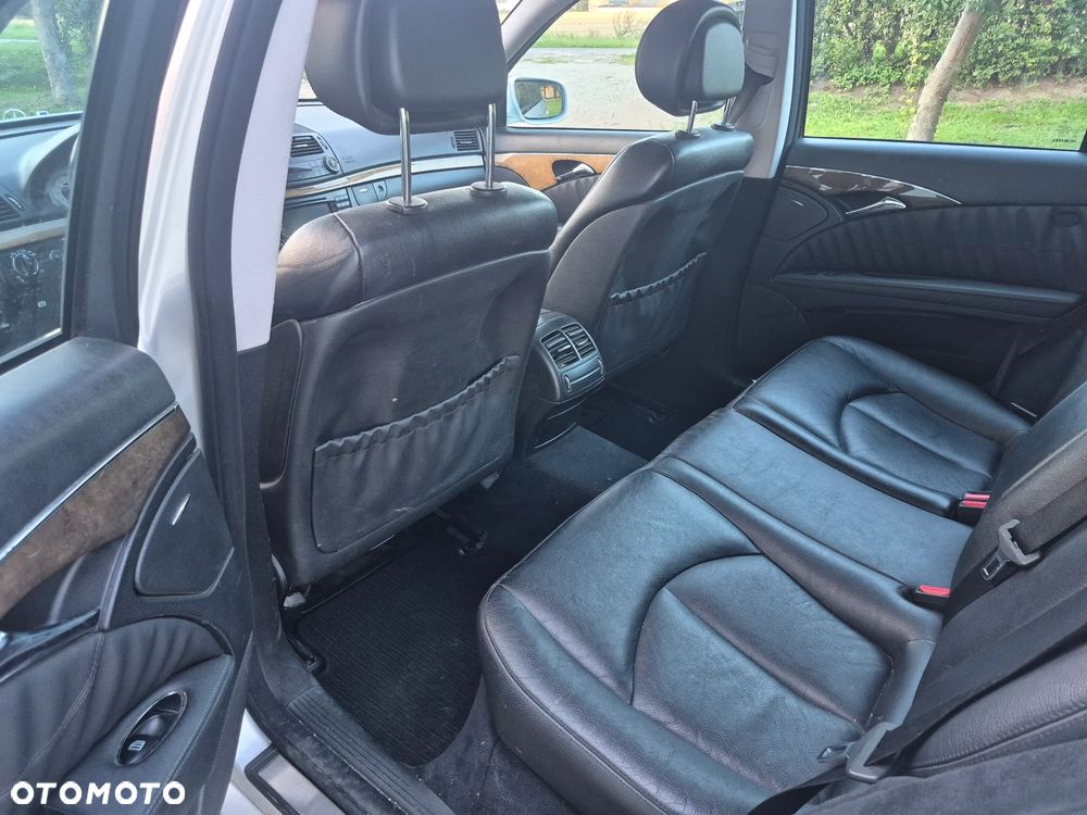 Mercedes-Benz Klasa E 320 CDI 7G-TRONIC Avantgarde - 8