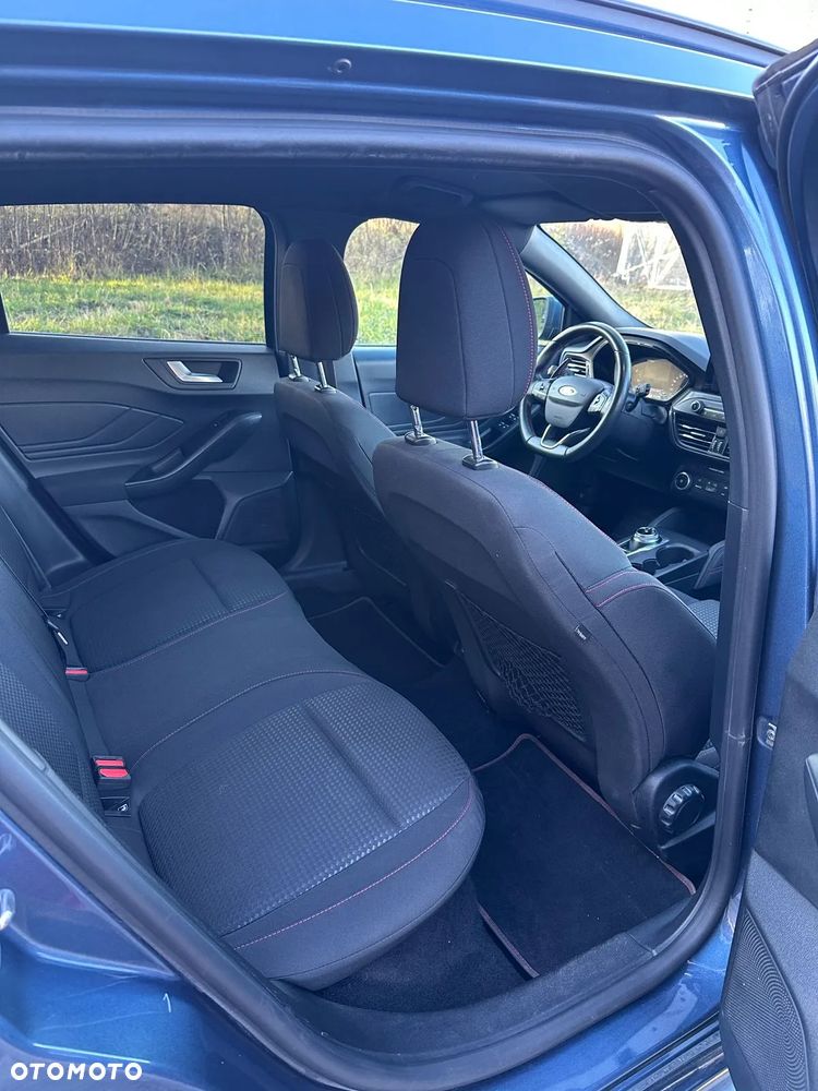 Ford Focus 1.5 EcoBlue Start-Stopp-System ST-LINE VIGNALE - 16