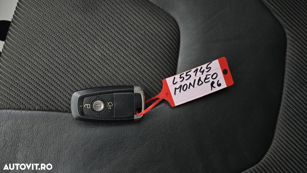 Ford Mondeo 2.0 TDCi Powershift AWD Titanium - 21