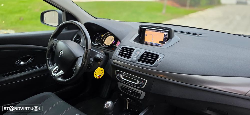 Renault Mégane ENERGY dCi 110 Start & Stop Paris Business - 12