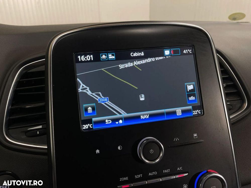 Renault Scenic BLUE dCi 120 EDC BUSINESS EDITION - 13