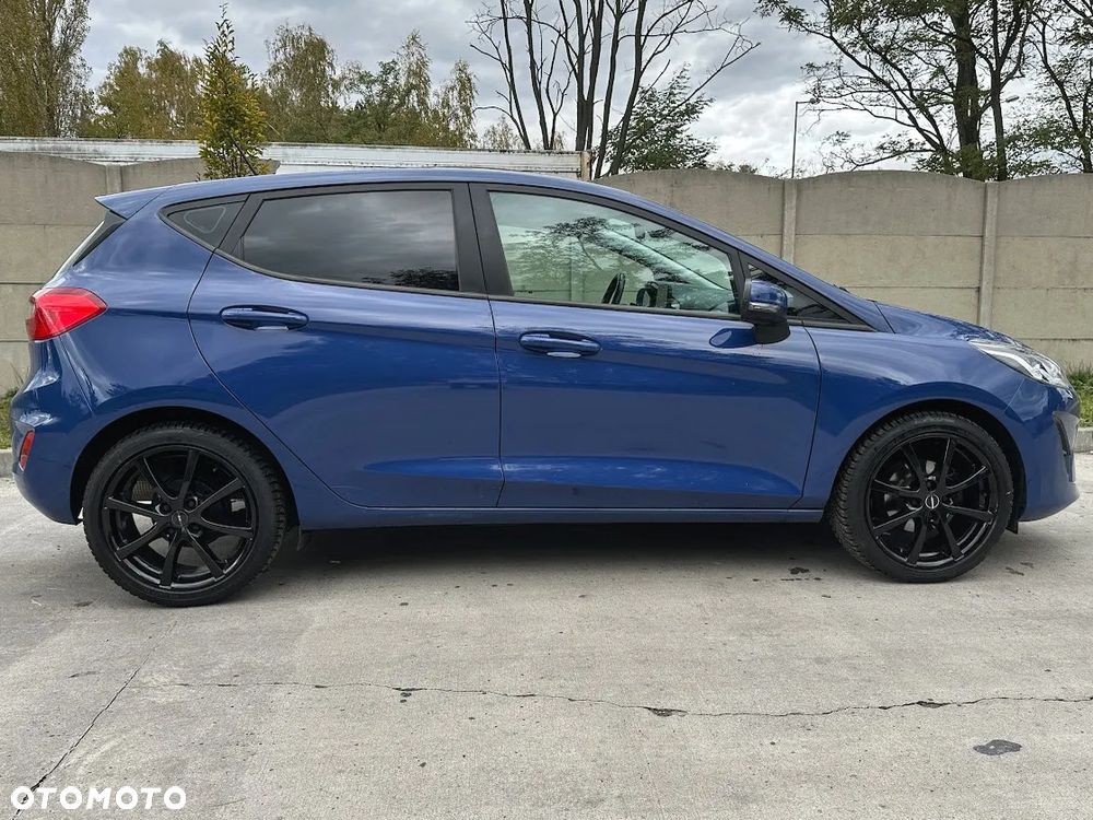 Ford Fiesta 1.5 TDCi ACTIVE - 11