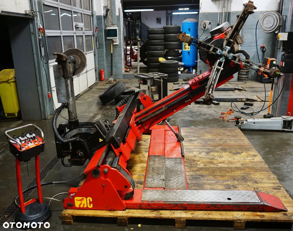 Montażownica ciężarowa CORGHI MONSTER AG TT 400V - 5