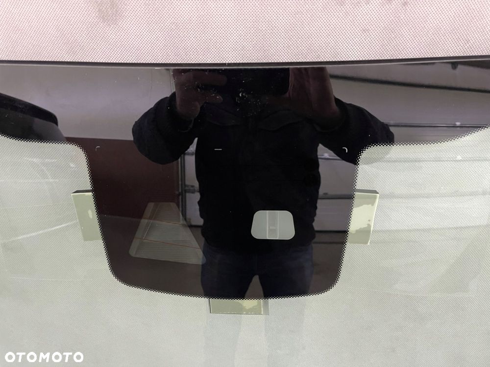 mercedes c w205 coupe szyba przednia hud po 2016 - 2