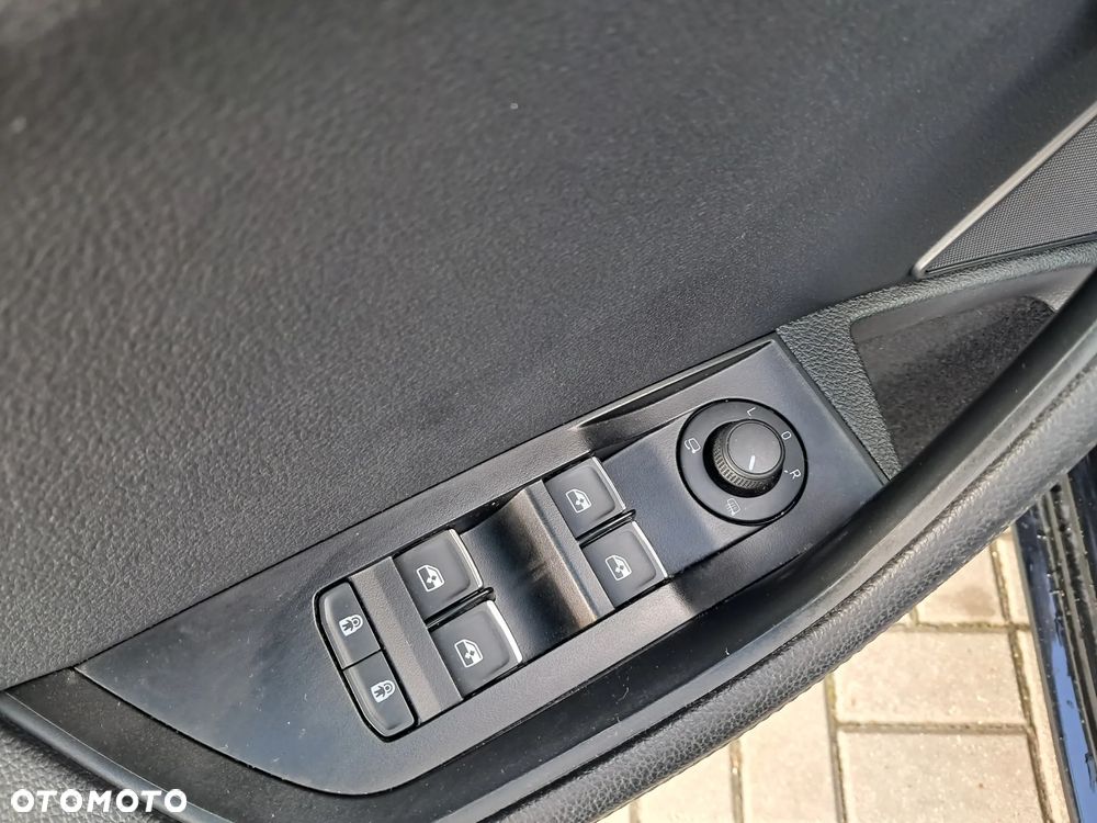 Skoda Superb 2.0 TDI SCR 4x4 L&K DSG - 18
