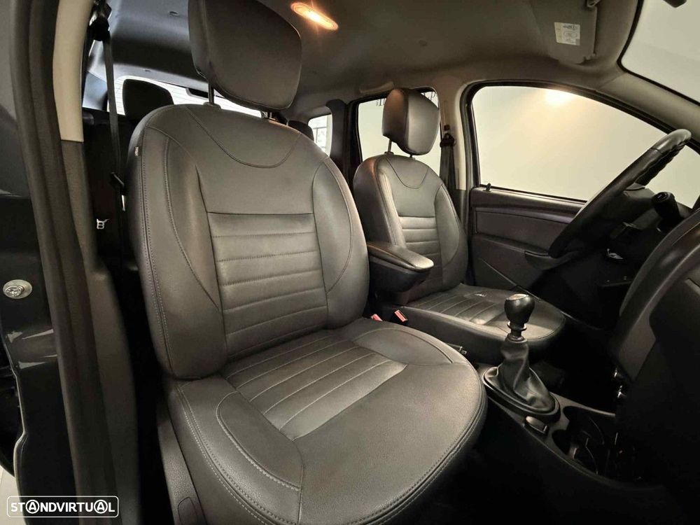 Dacia Duster 1.5 dCi Comfort - 14