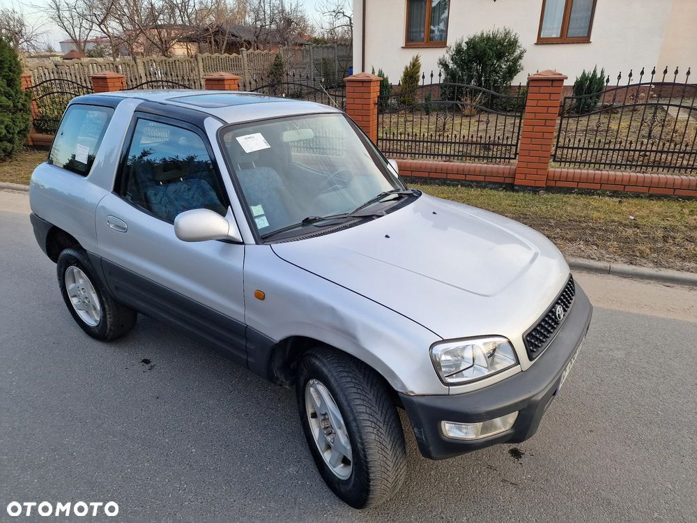 Toyota RAV4 2.0 Special - 15