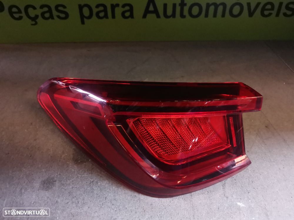 SEAT LEON 5F SPORTSTOURER FAROLIM LED ESQUERDO - FT333 - 4