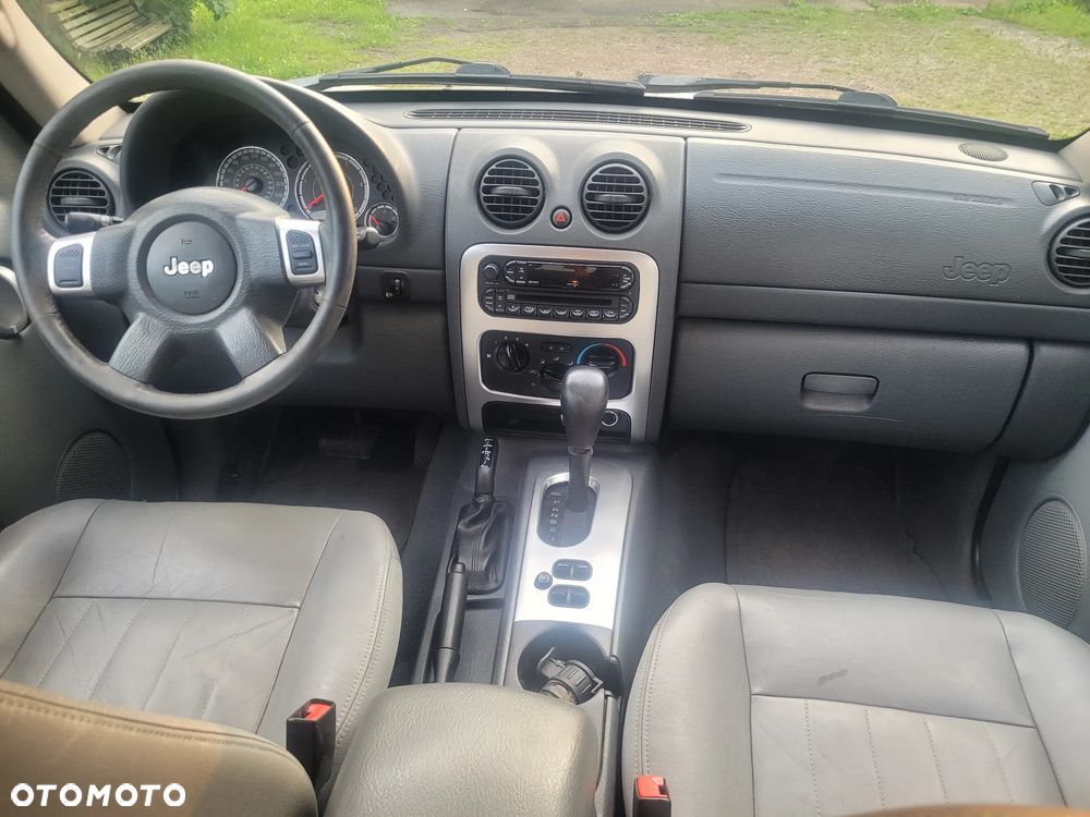 Jeep Cherokee 2.8 CRD Automatik Limited - 8