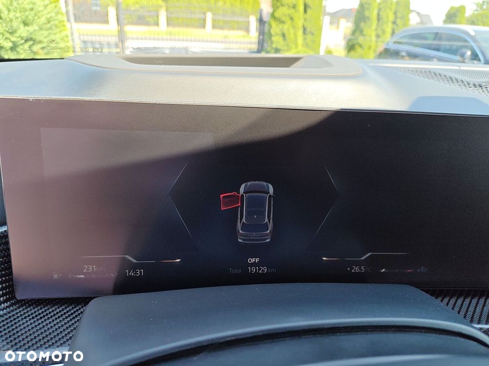 BMW X7 - 16