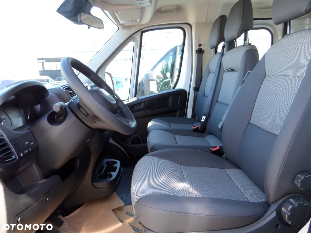 Fiat Ducato podwójna kabina - 17
