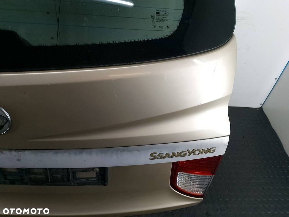 KLAPA BAGAŻNIKA SSANGYONG KYRON EA0 - 5