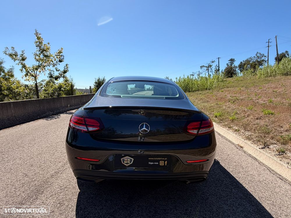 Mercedes-Benz C 220 d — fotografia 8