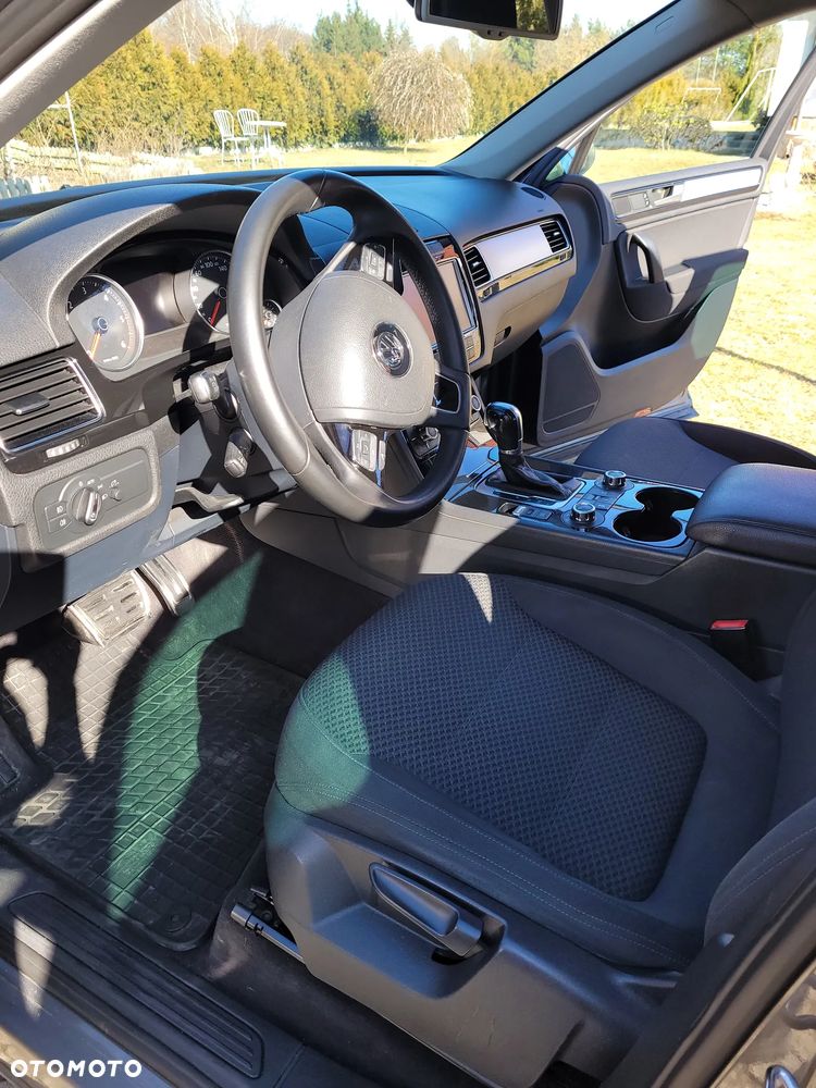 Volkswagen Touareg - 7