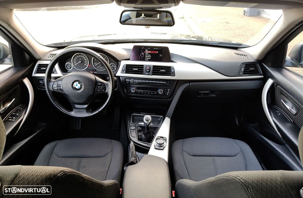 BMW 318 d Modern Line - 13