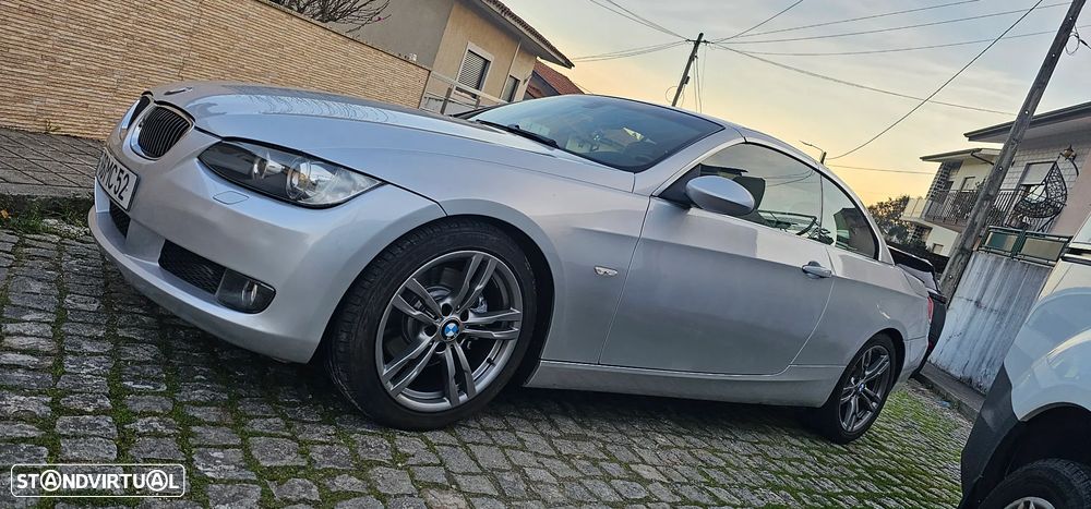 BMW 325 - 8