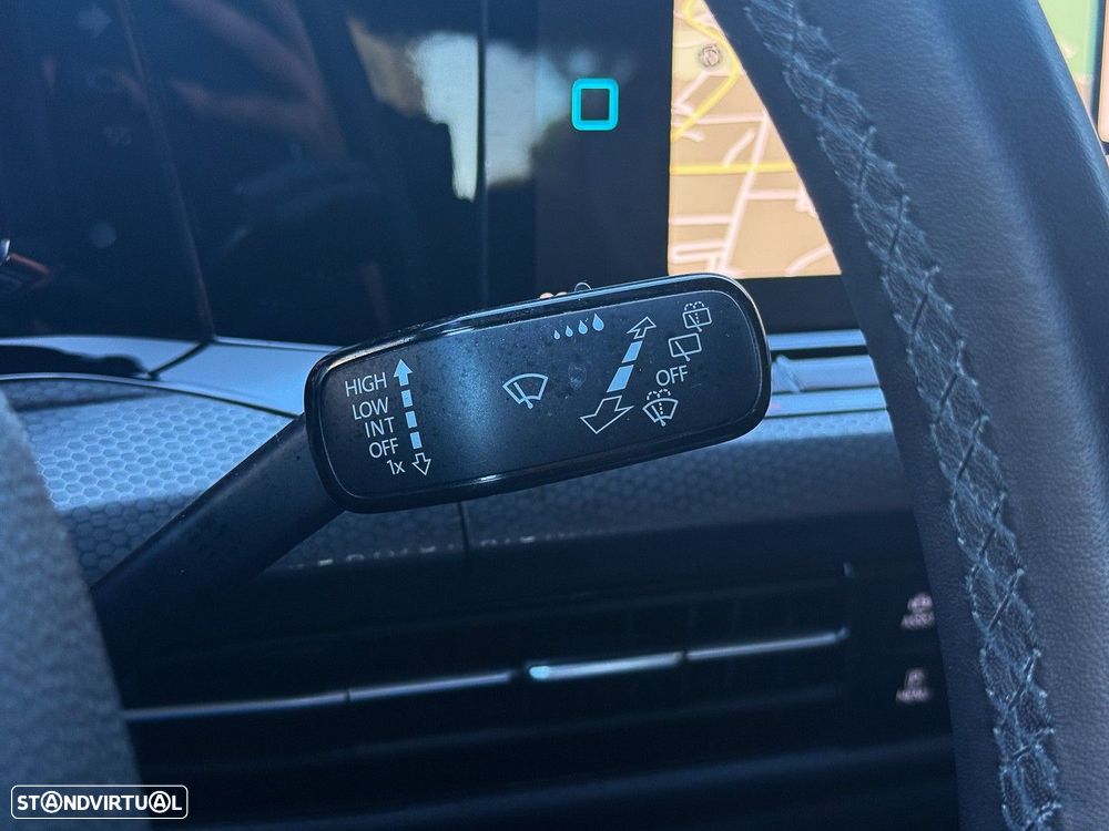 VW Golf 2.0 TDI GTD DSG - 35
